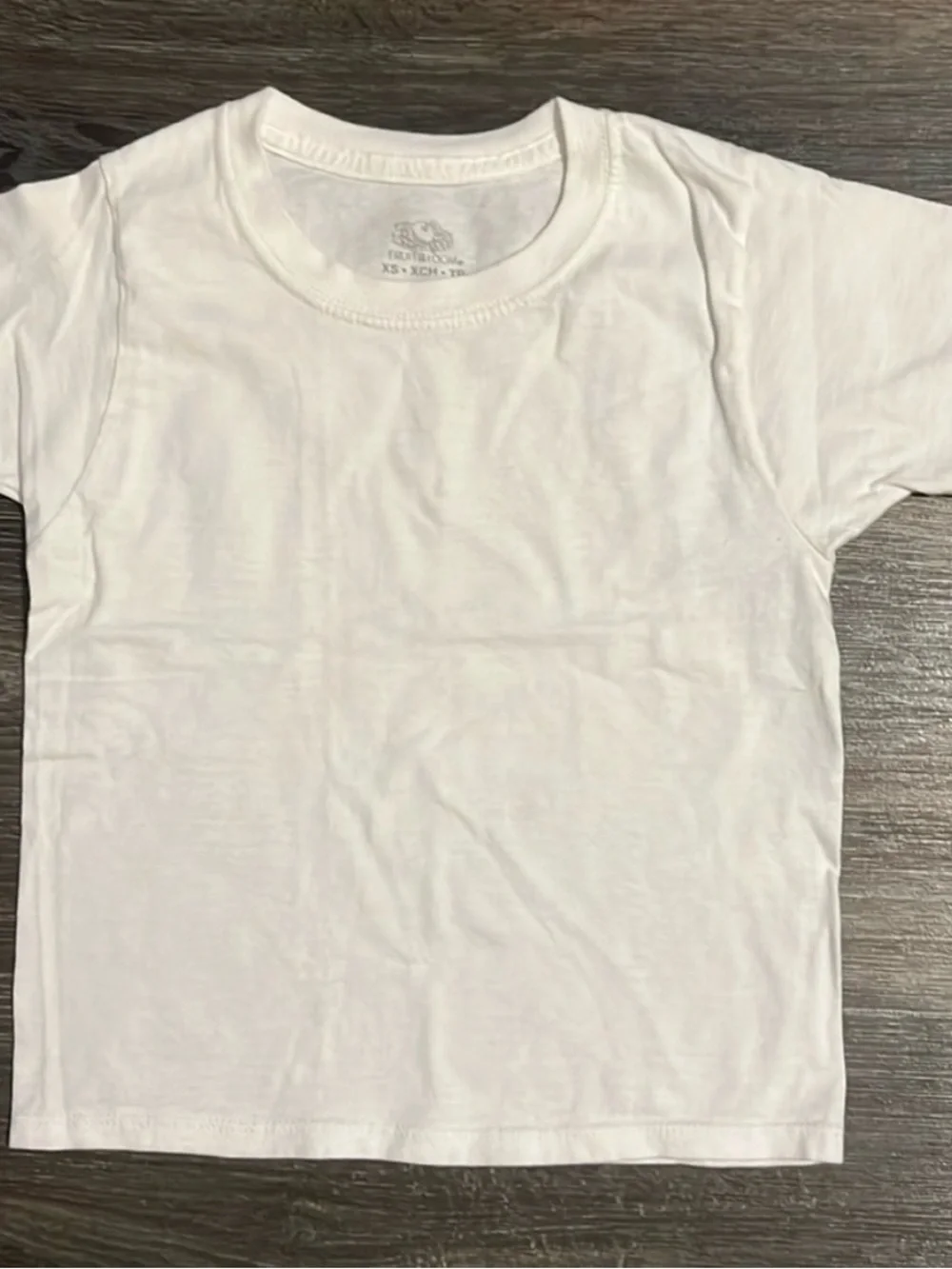 Boys 6 pc t shirt bundle. Size 4/4t